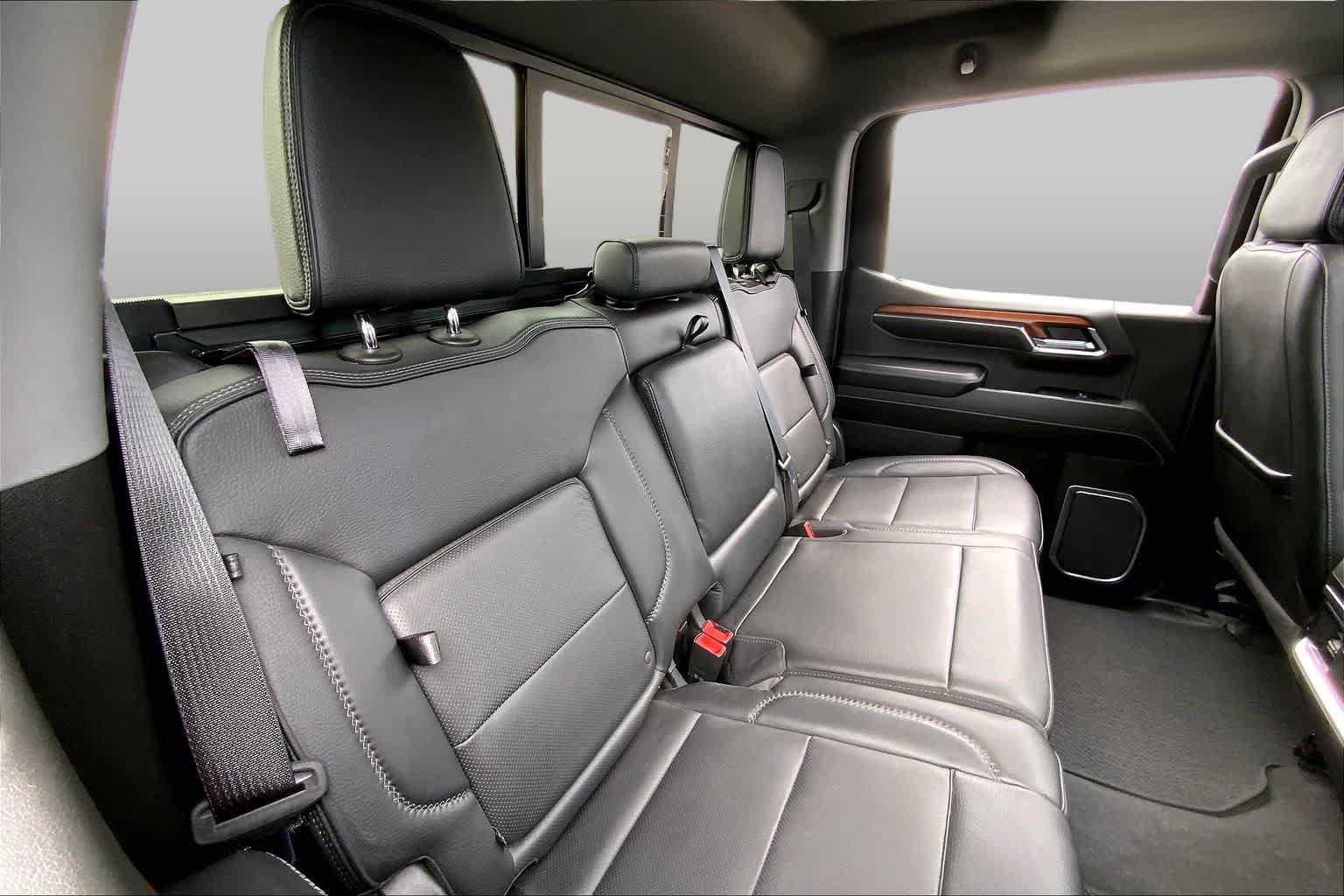 Used 2023 GMC Sierra 1500 Denali w/ Denali Reserve Package AWD/4WD image 18