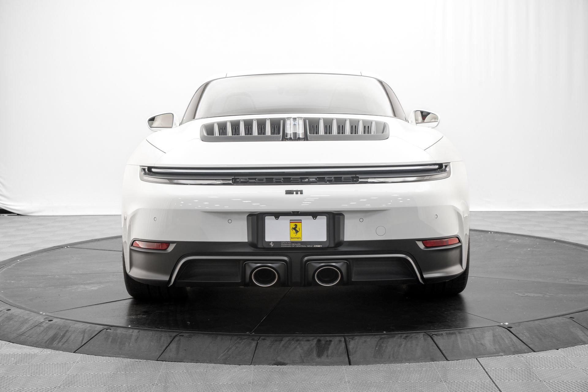 Certified 2026 Porsche 911 Targa 4 GTS AWD/4WD image 6