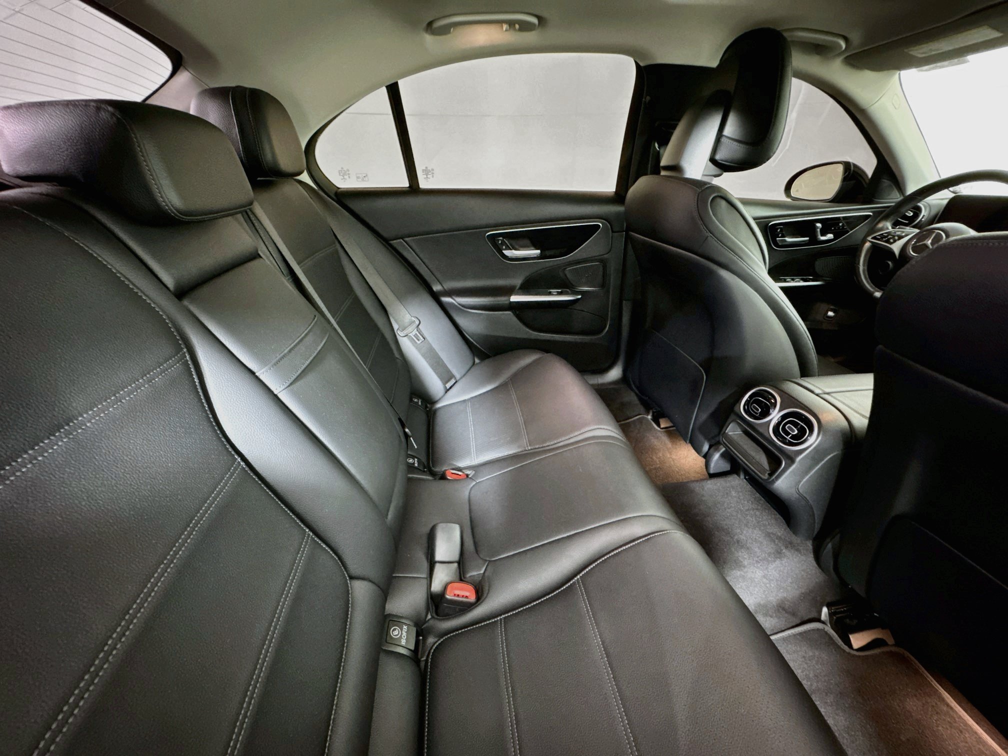 Used 2023 Mercedes-Benz C 300 Sedan image 44