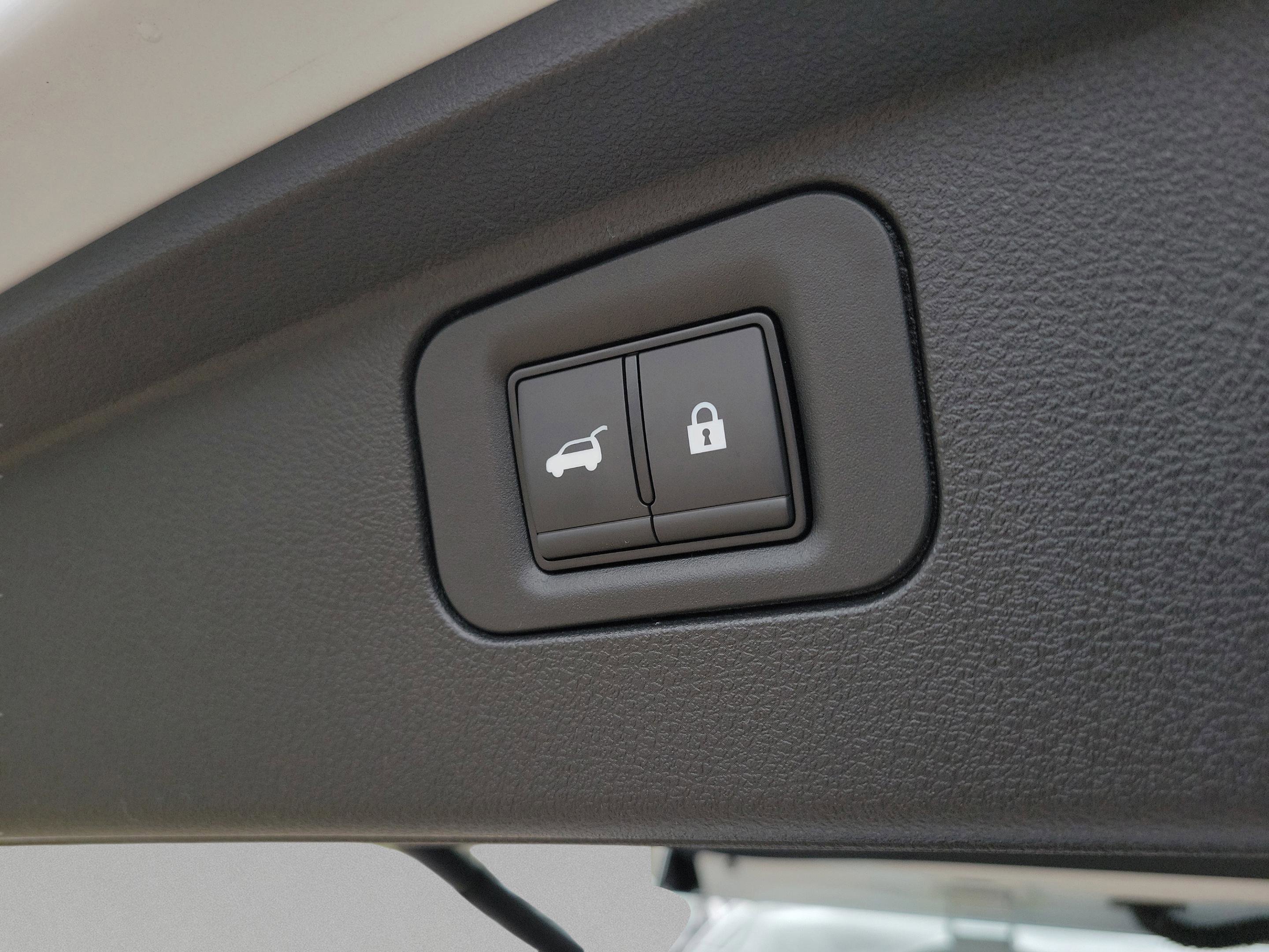 New 2026 INFINITI QX80 Luxe w/ Cargo Package image 25