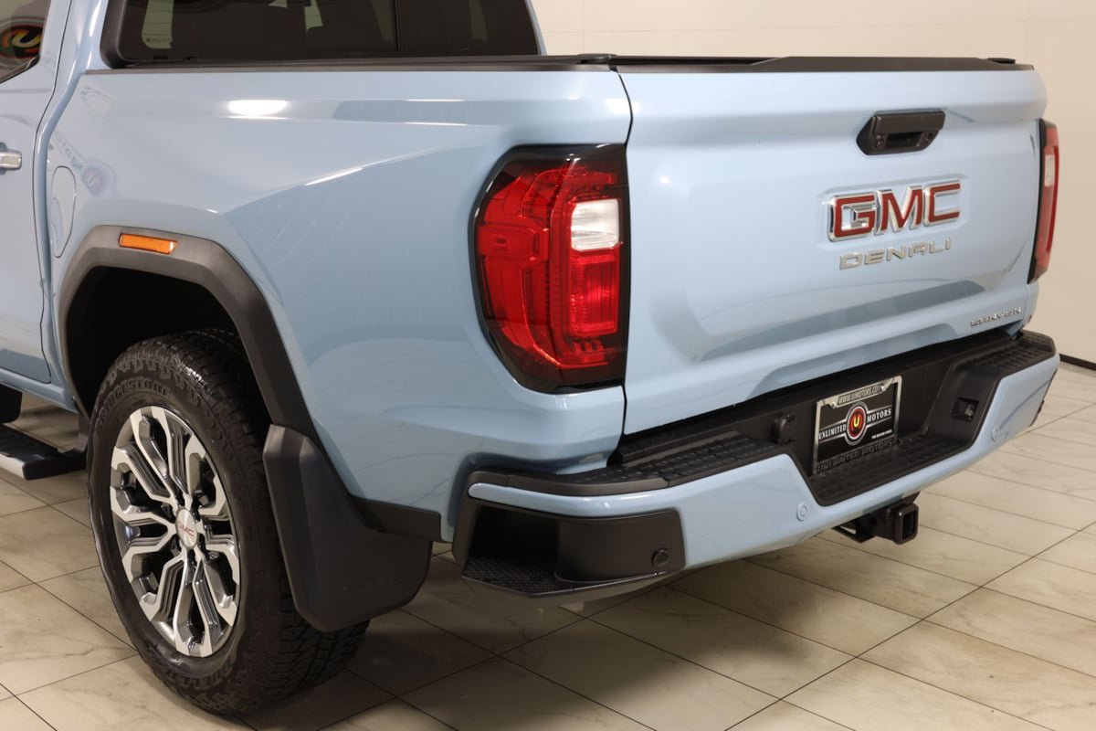Used 2026 GMC Canyon Denali AWD/4WD image 46