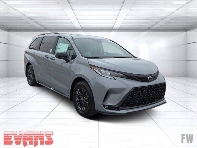 New 2026 Toyota Sienna XSE