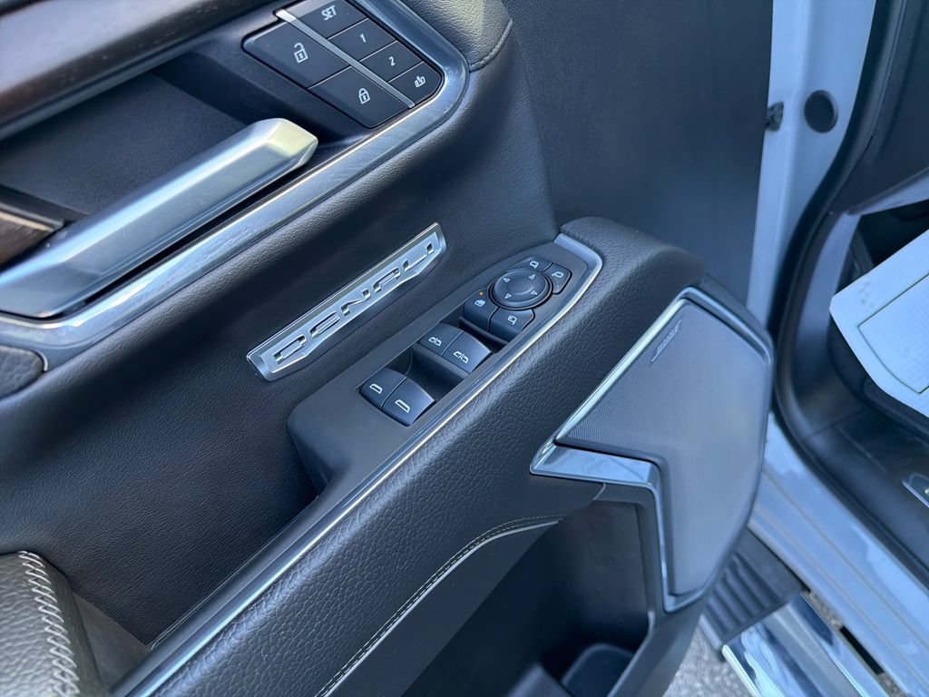 Certified 2025 GMC Sierra 1500 Denali AWD/4WD image 13
