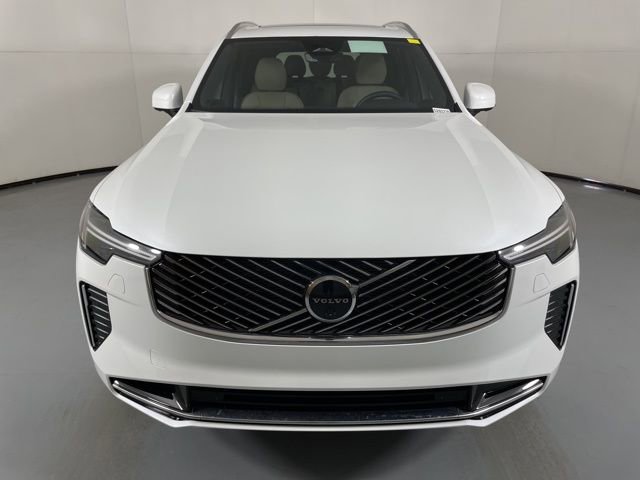 New 2026 Volvo XC90 T8 Plus w/ Protection Package Premier image 3