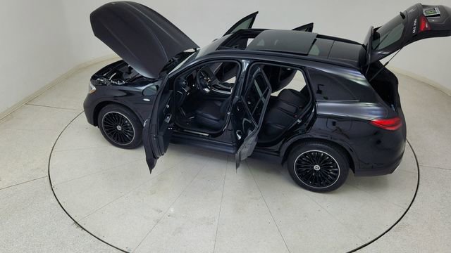 Used 2025 Mercedes-Benz GLC 350e 4MATIC image 88