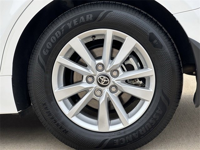 Certified 2025 Toyota Camry LE w/ Convenience Package image 9