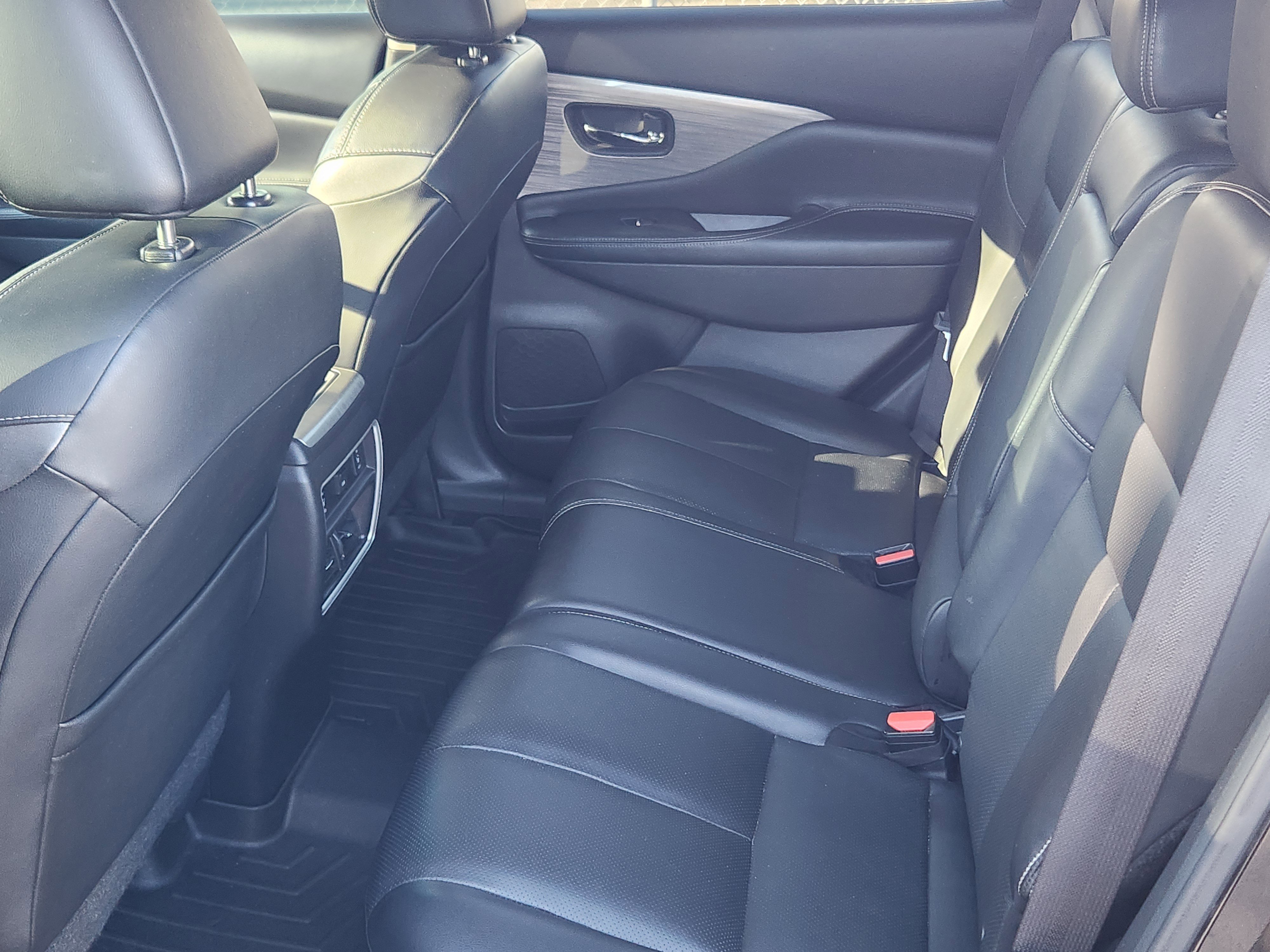 Used 2018 Nissan Murano Platinum image 15