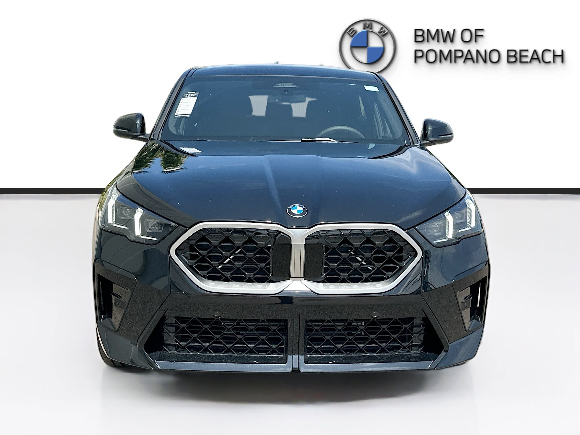 New 2026 BMW X2 xDrive28i w/ M Sport Package AWD/4WD image 2