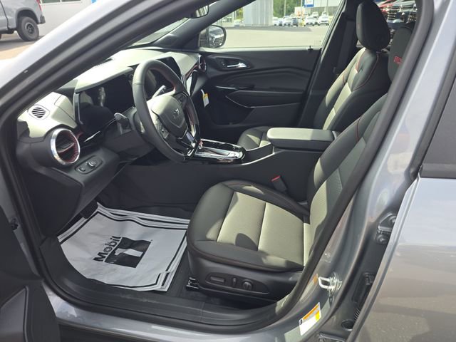 New 2026 Chevrolet Trax RS w/ Driver Confidence Package FWD image 13