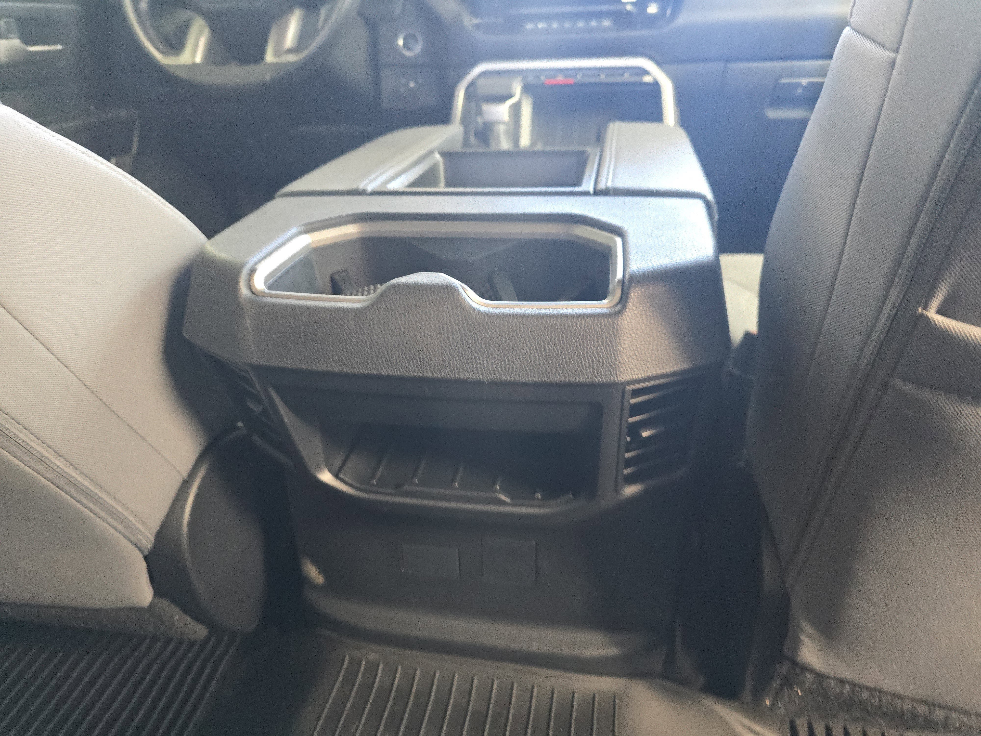 Used 2022 Toyota Tundra SR5 w/ SR5 Convenience Package image 28