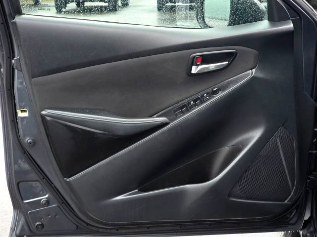 Used 2016 Scion iA image 24