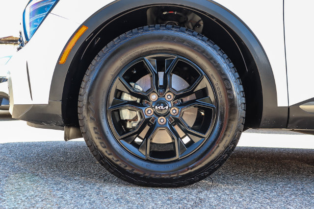Certified 2024 Kia Sportage X-Pro AWD/4WD image 11