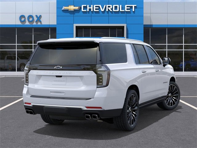 New 2026 Chevrolet Suburban High Country image 4