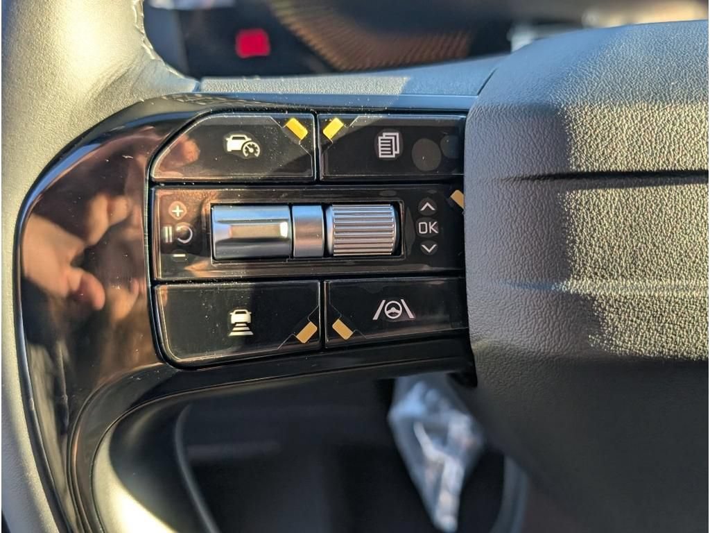 New 2026 Kia Sorento S w/ S Panoramic Sunroof Package AWD/4WD image 17