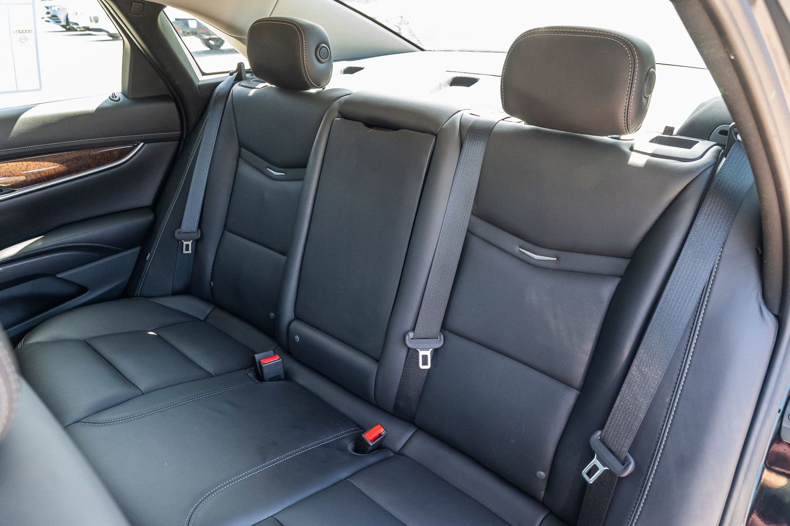 Used 2016 Cadillac XTS Luxury w/ Driver Awareness Package FWD image 23