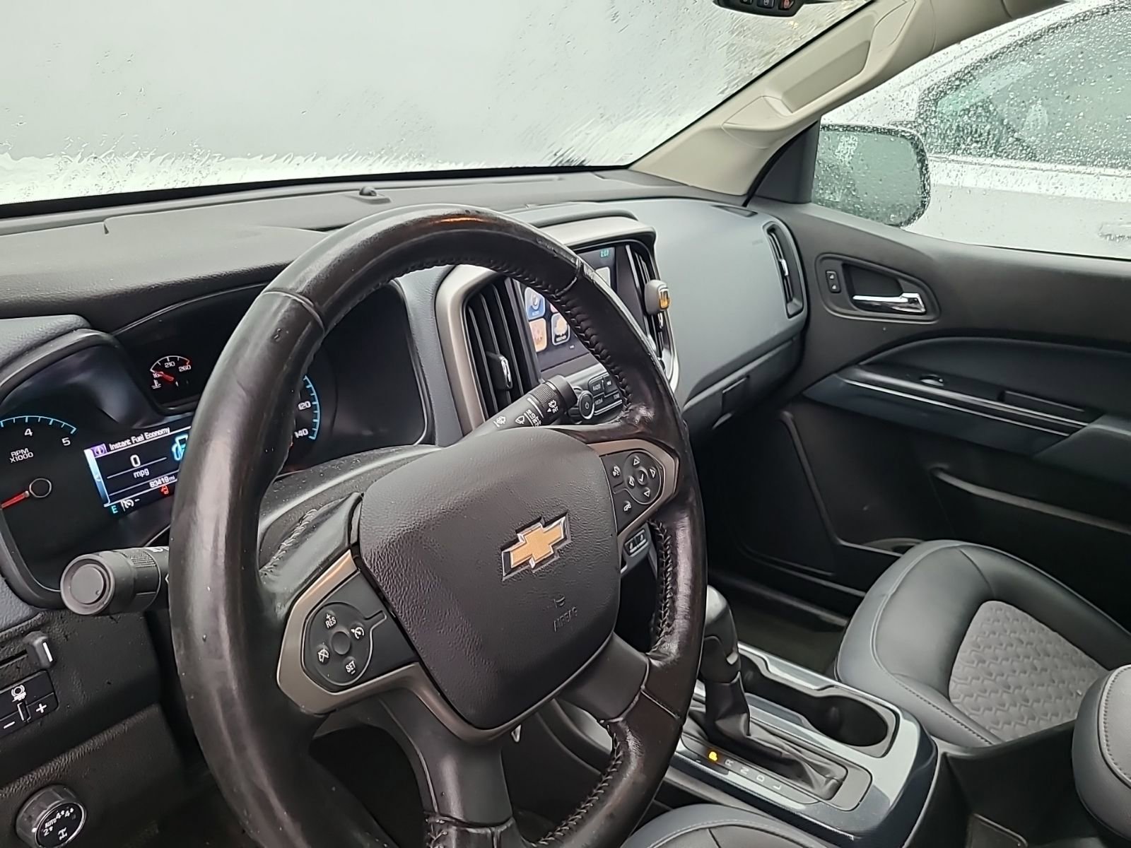 Used 2017 Chevrolet Colorado Z71 image 4