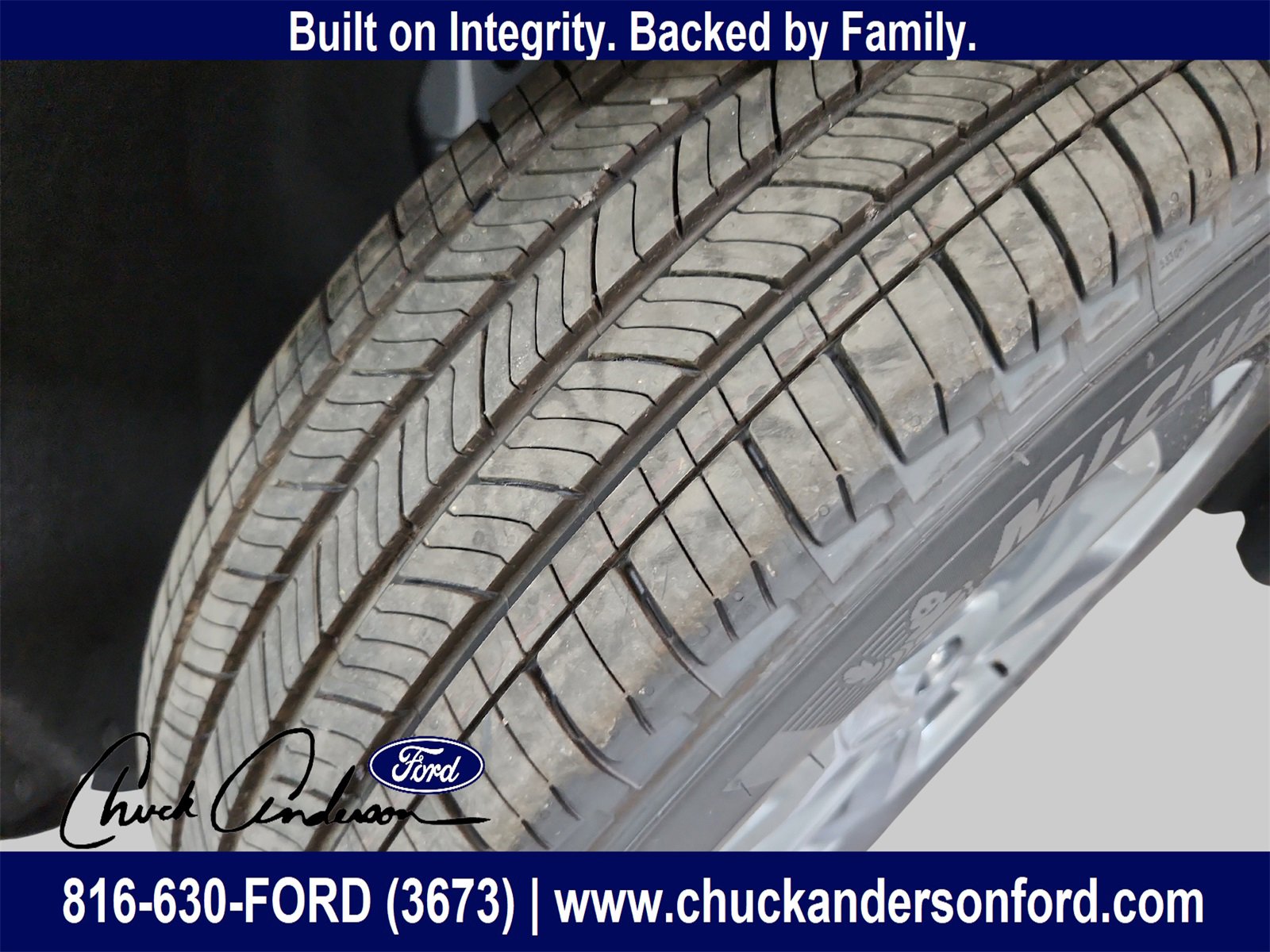 New 2025 Ford Escape ST-Line w/ Equipment Group 301A image 26