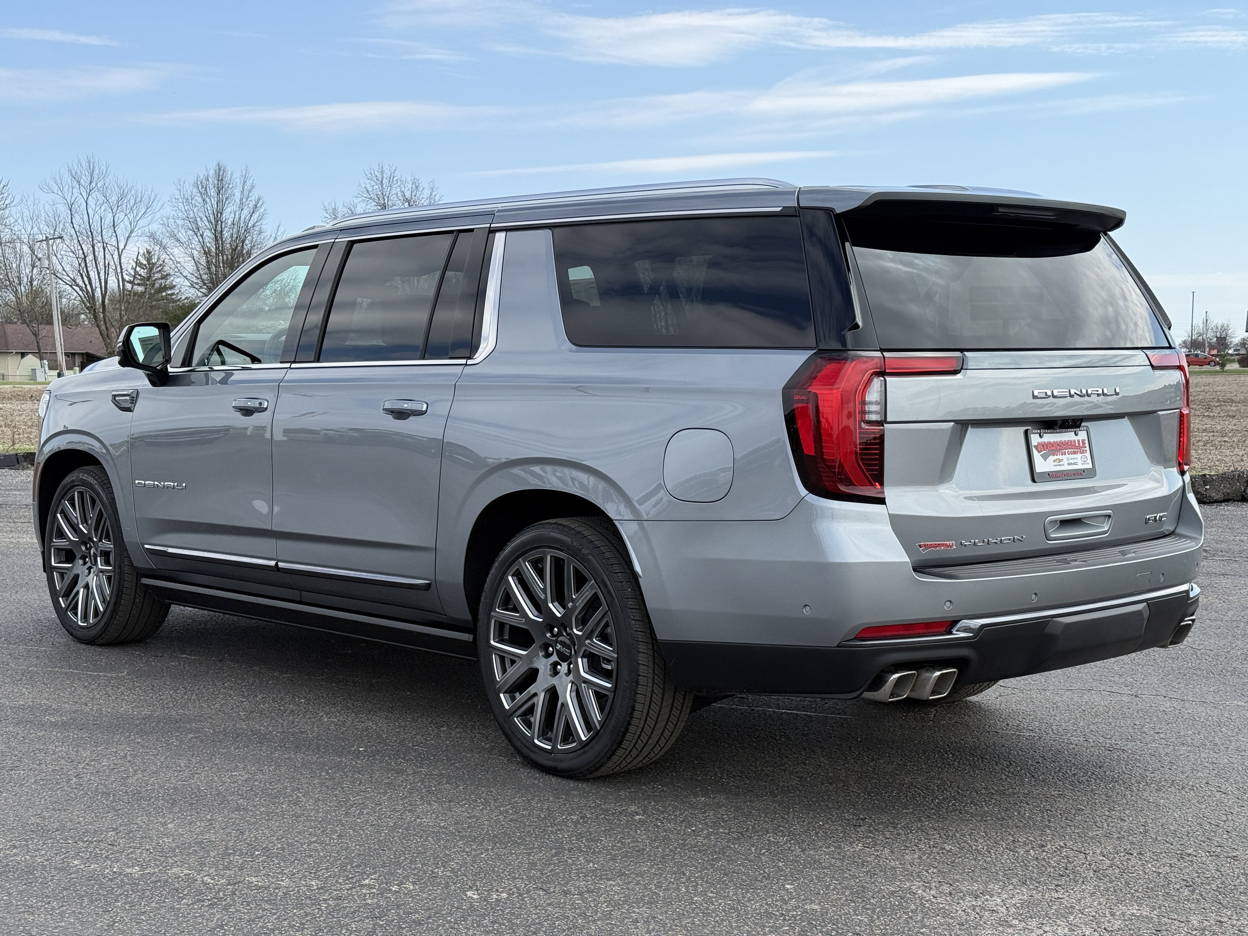 New 2026 GMC Yukon XL Denali Ultimate w/ LPO, Floor Liner Package image 5