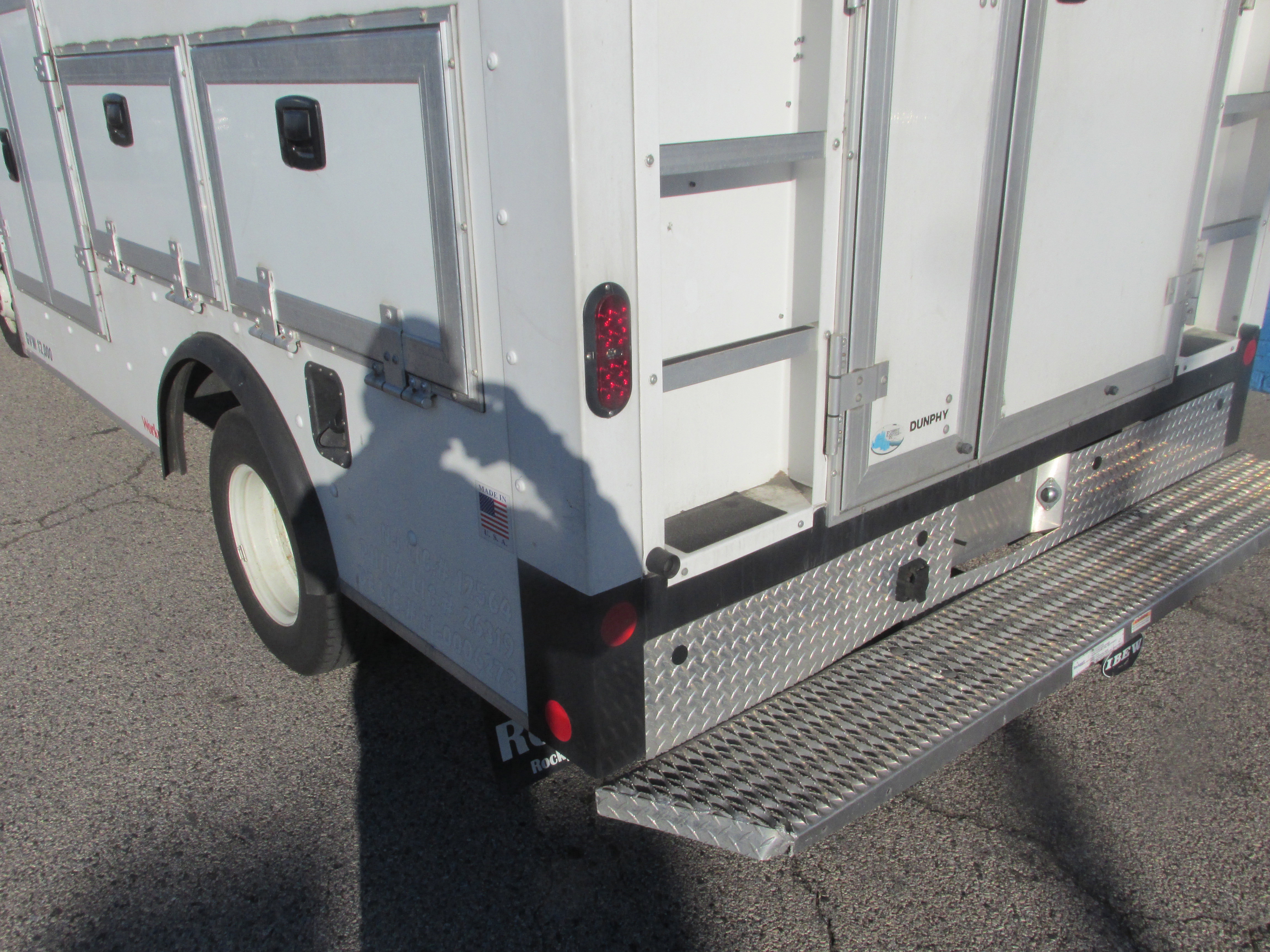 Used 2024 Ford E-350 and Econoline 350 Super Duty w/ Power Windows & Locks Group RWD image 11
