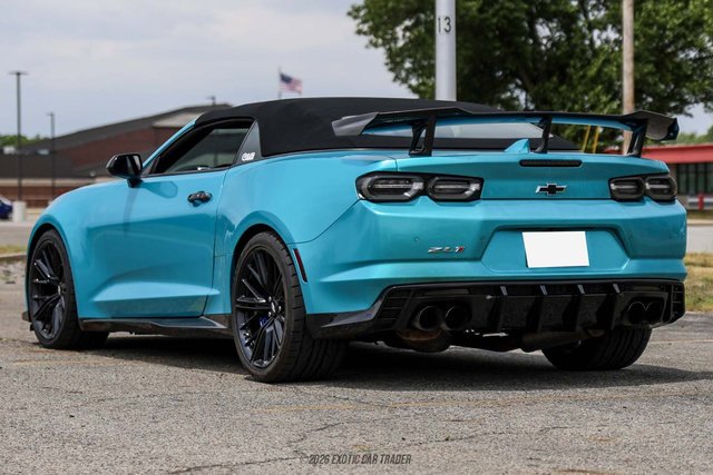 Used 2019 Chevrolet Camaro ZL1 RWD image 22