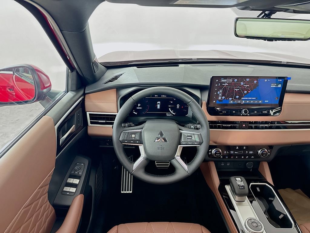 New 2026 Mitsubishi Outlander SEL image 24