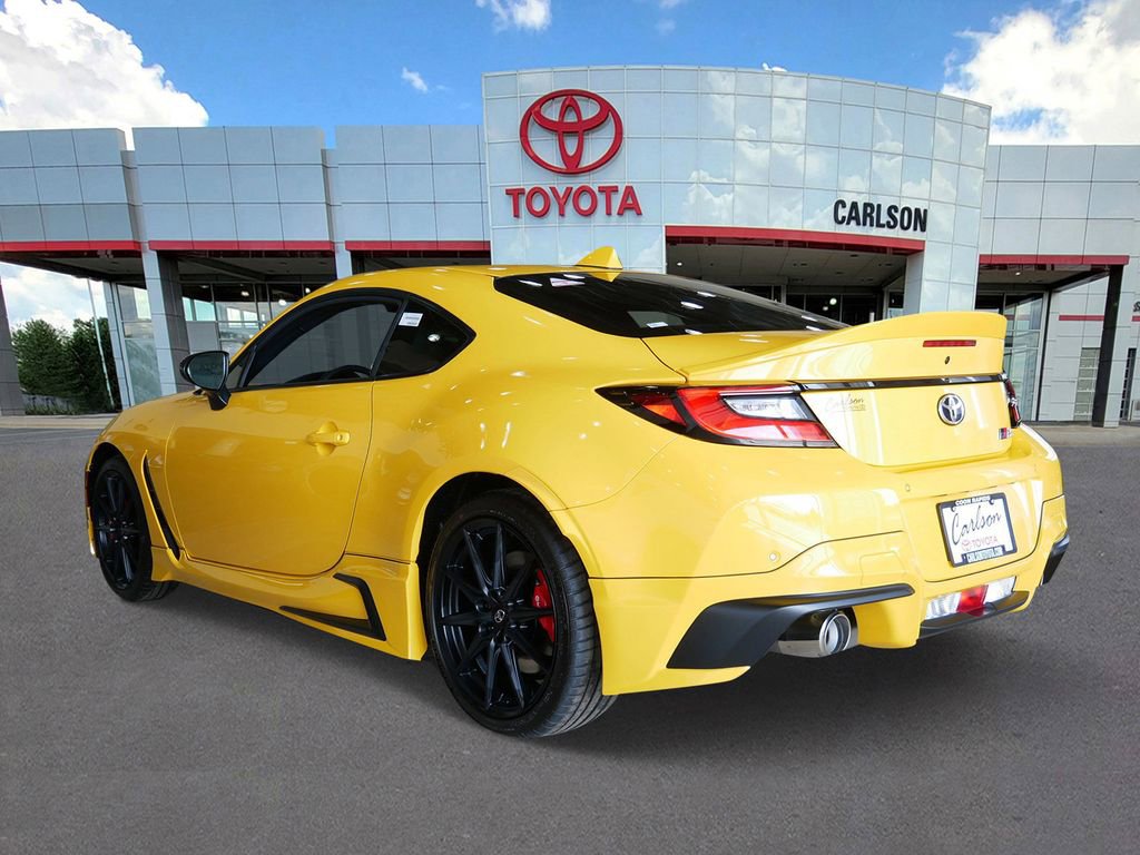 New 2026 Toyota GR86 YUZU Limited image 2