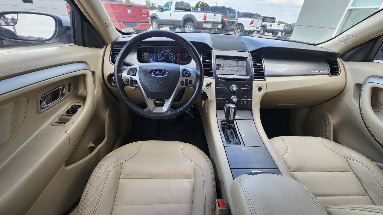 Used 2014 Ford Taurus SEL w/ Equipment Group 201A FWD image 12