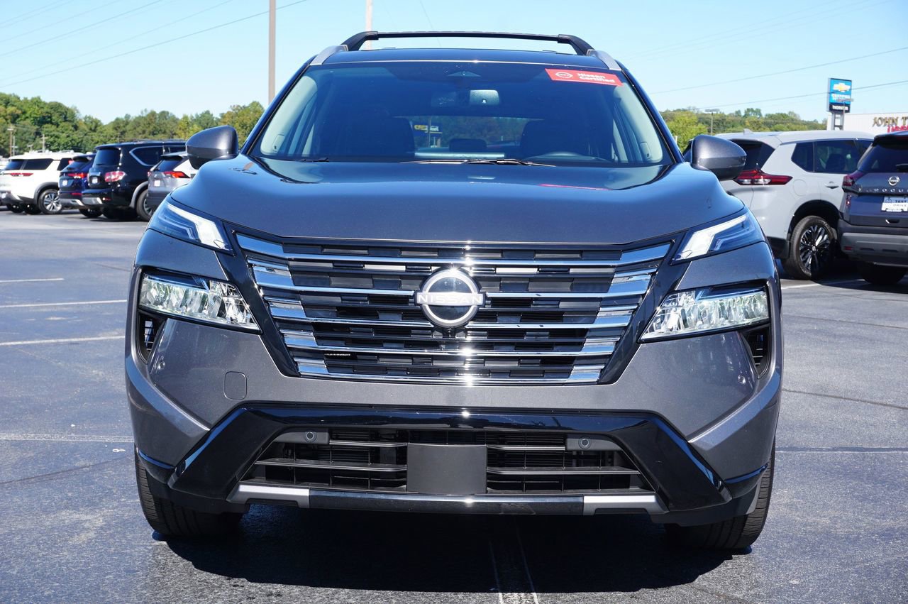 Certified 2025 Nissan Rogue Platinum w/ Platinum Premium Package image 9