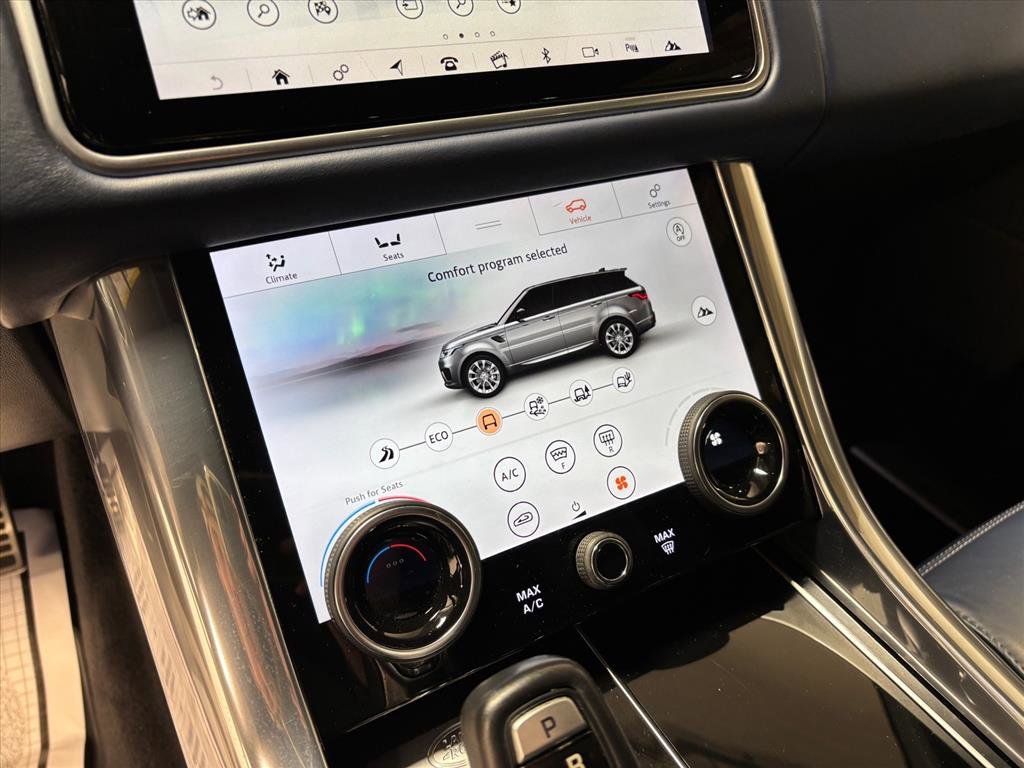 Used 2018 Land Rover Range Rover Sport HSE Dynamic image 17