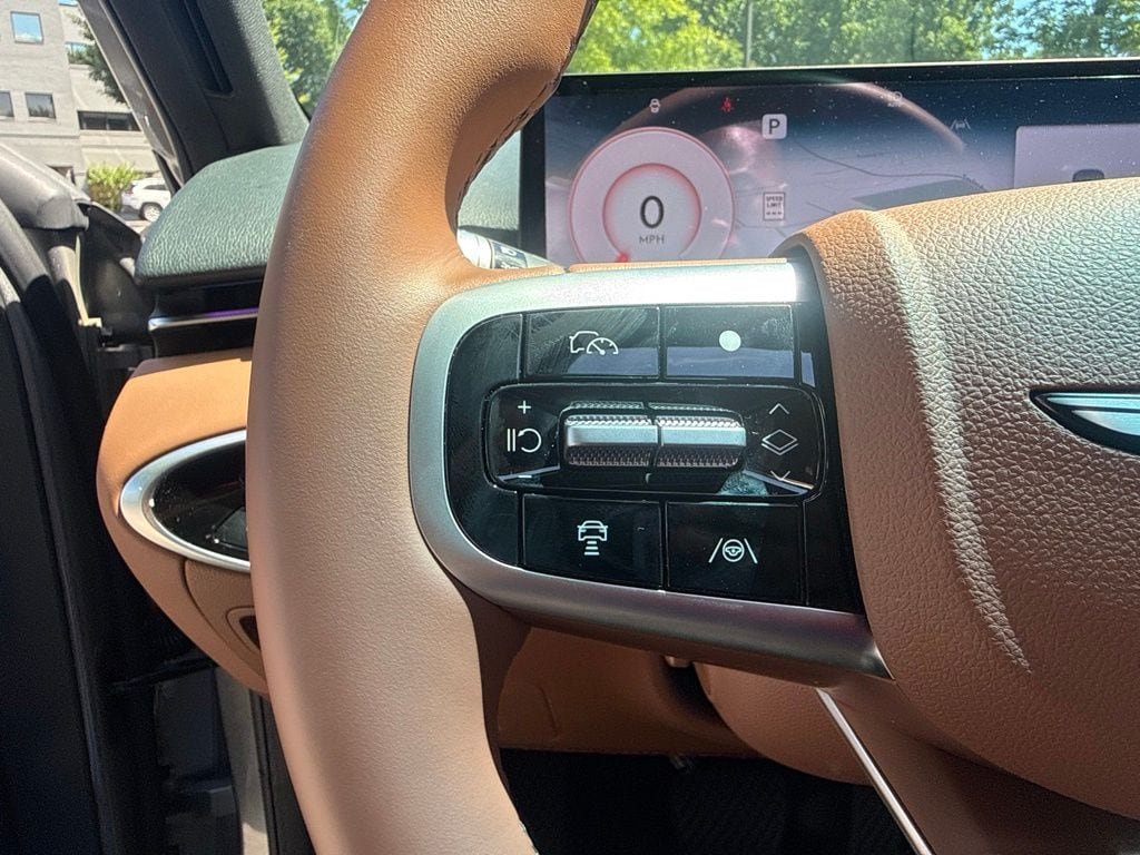 New 2026 Genesis GV70 2.5T Advanced AWD/4WD image 17