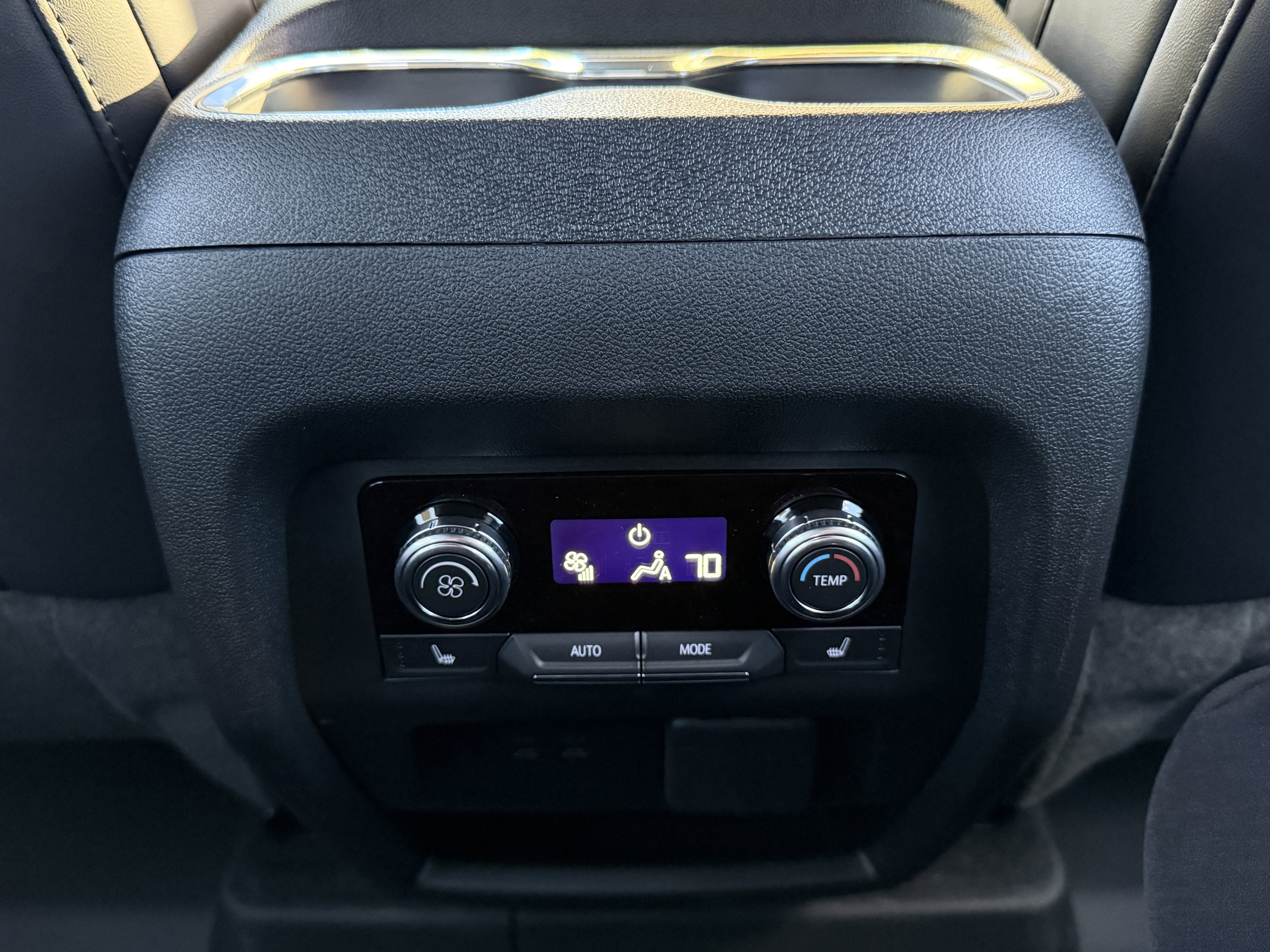 New 2026 GMC Acadia Denali w/ Super Cruise Package image 27