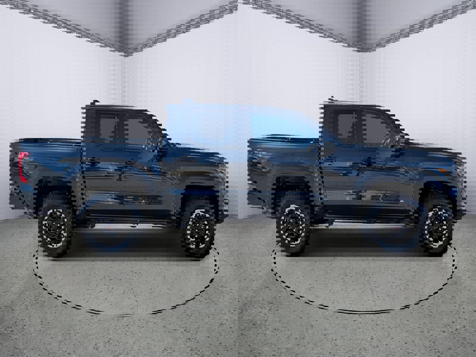 Used 2025 Toyota Tacoma TRD Off-Road video 2