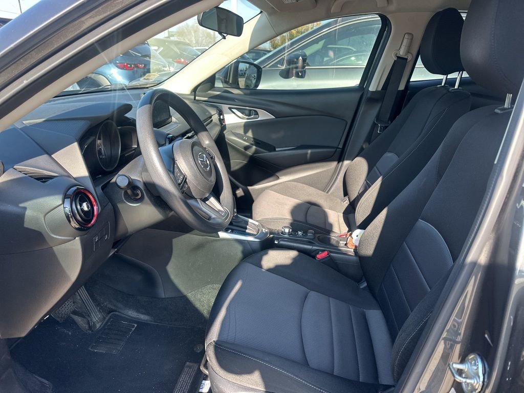 Used 2018 MAZDA CX-3 Sport image 2