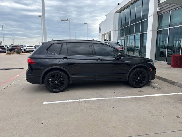 Used 2022 Volkswagen Tiguan SE R-Line AWD/4WD image 7