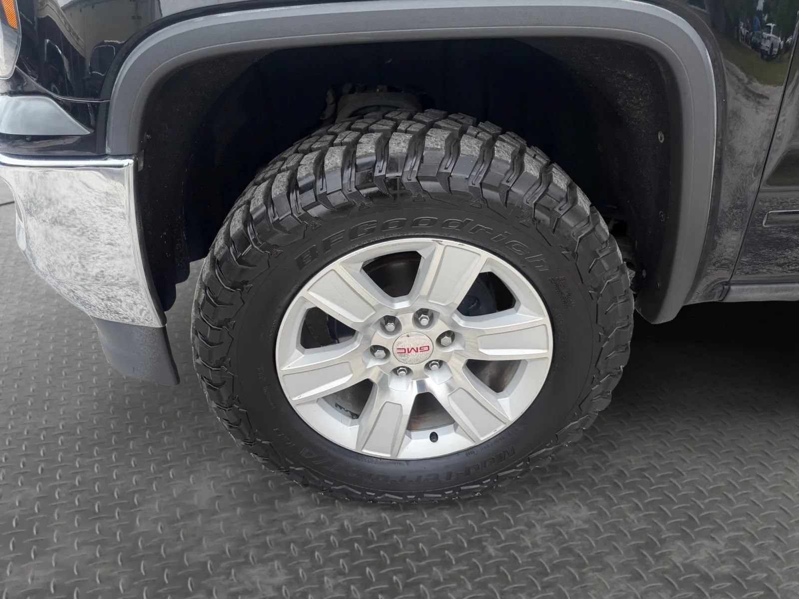 Used 2016 GMC Sierra 1500 SLE w/ SLE Value Package AWD/4WD image 10