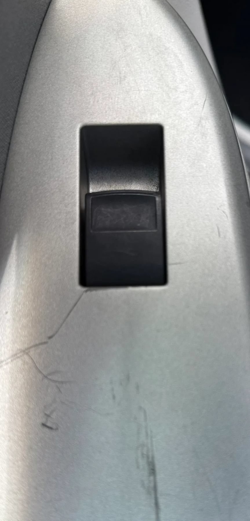Used 2012 Toyota Corolla LE FWD image 22