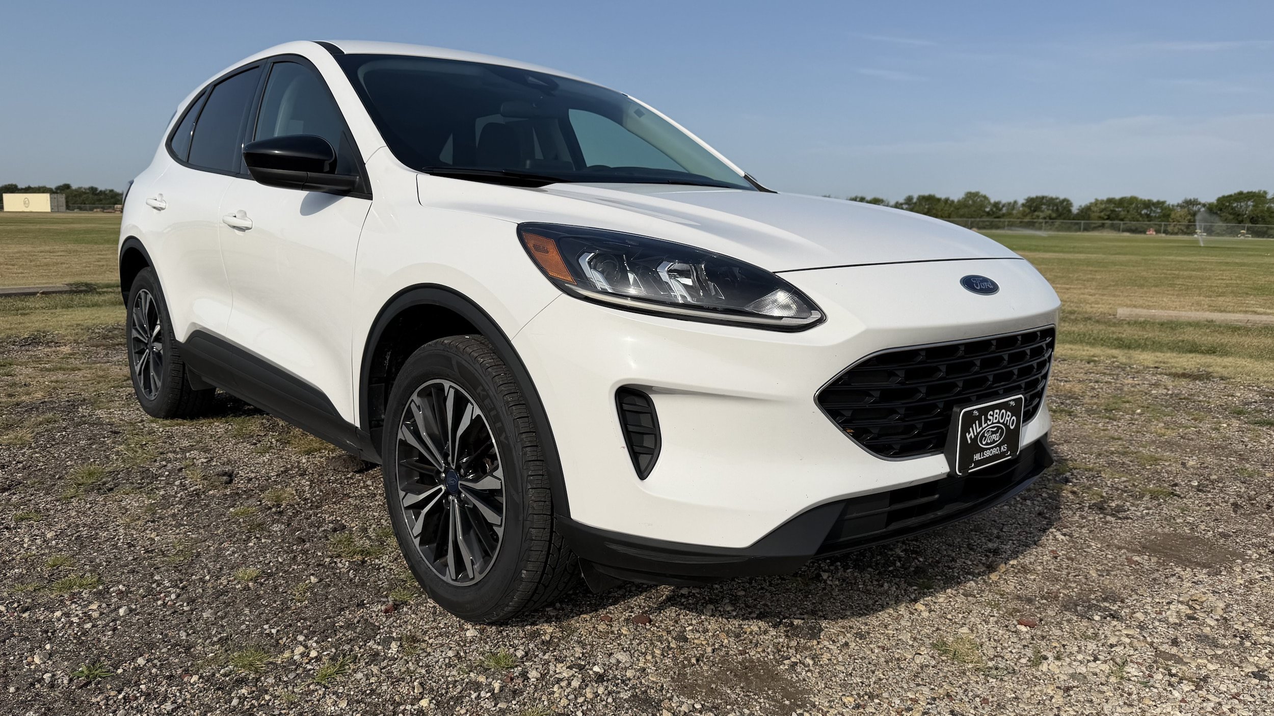 Used 2022 Ford Escape SE w/ SE Sport Appearance Package