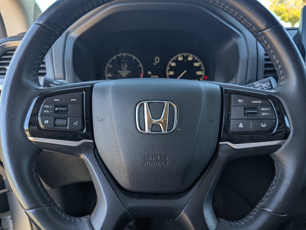Used 2025 Honda Odyssey EX-L image 18