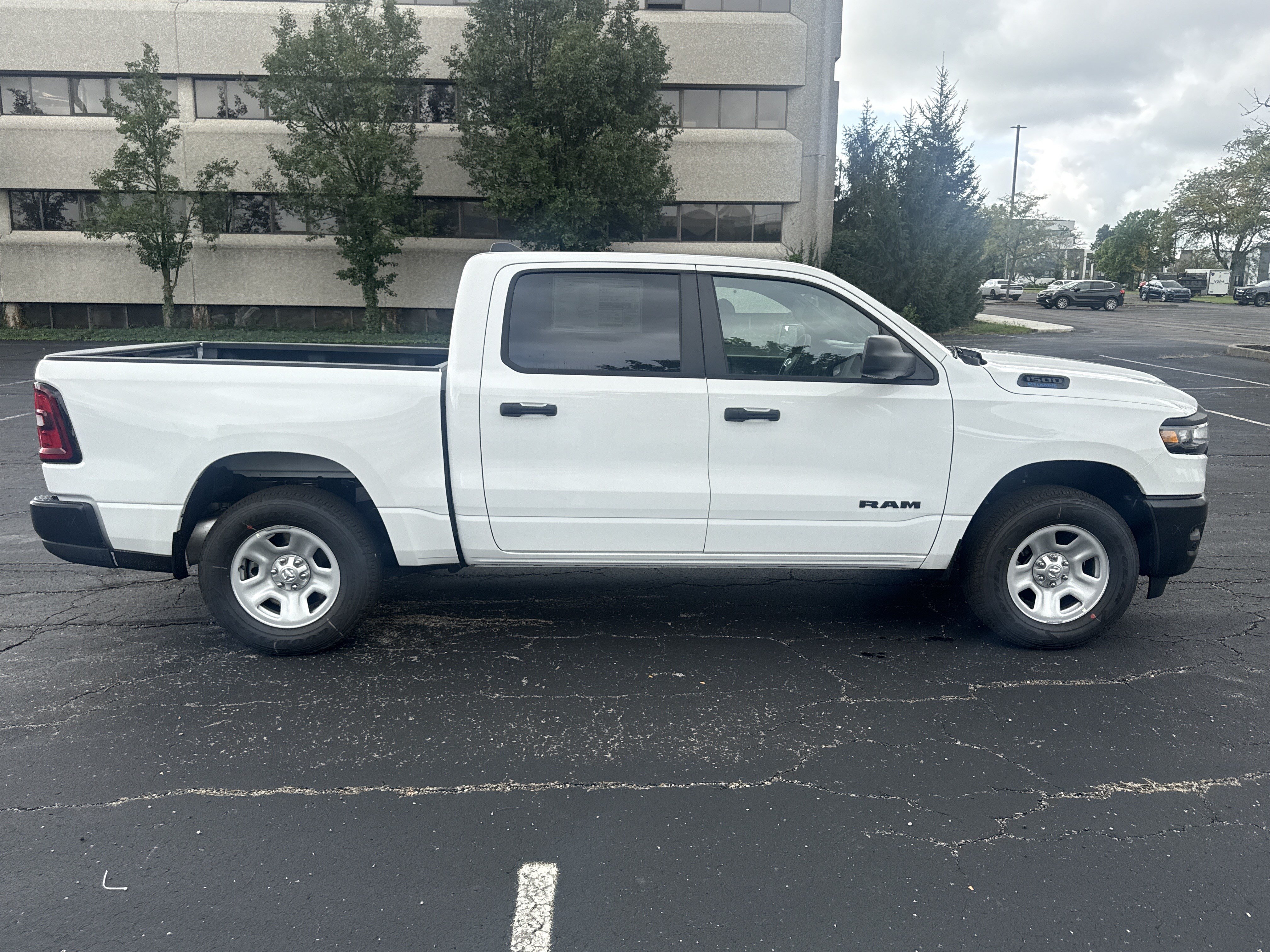 New 2026 RAM 1500 Tradesman AWD/4WD image 11