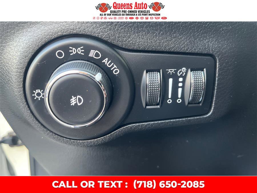 Used 2020 Jeep Compass Latitude image 43