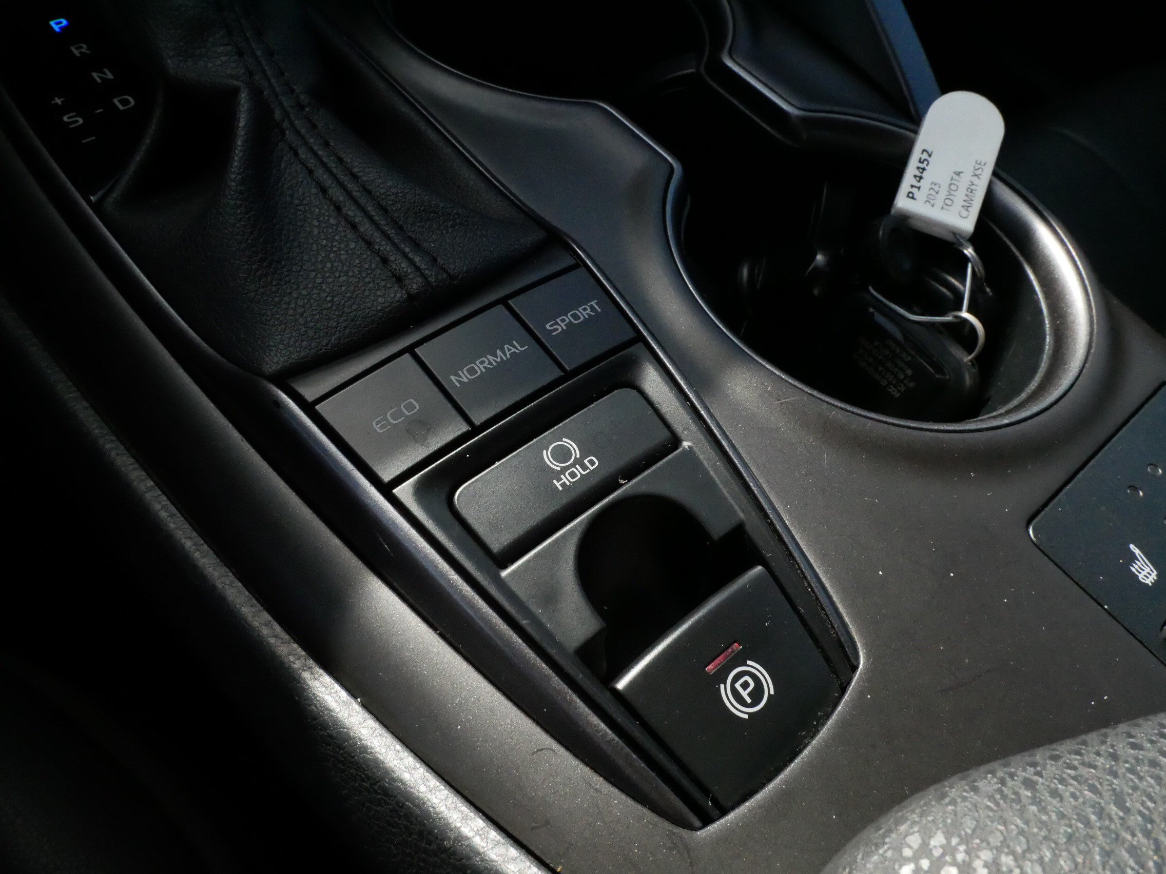 Certified 2023 Toyota Camry XSE FWD image 25