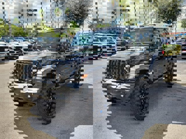 Certified 2021 Jeep Wrangler Unlimited Islander image 3