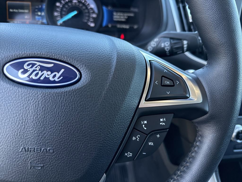 Used 2022 Ford Edge SEL w/ Convenience Package image 25