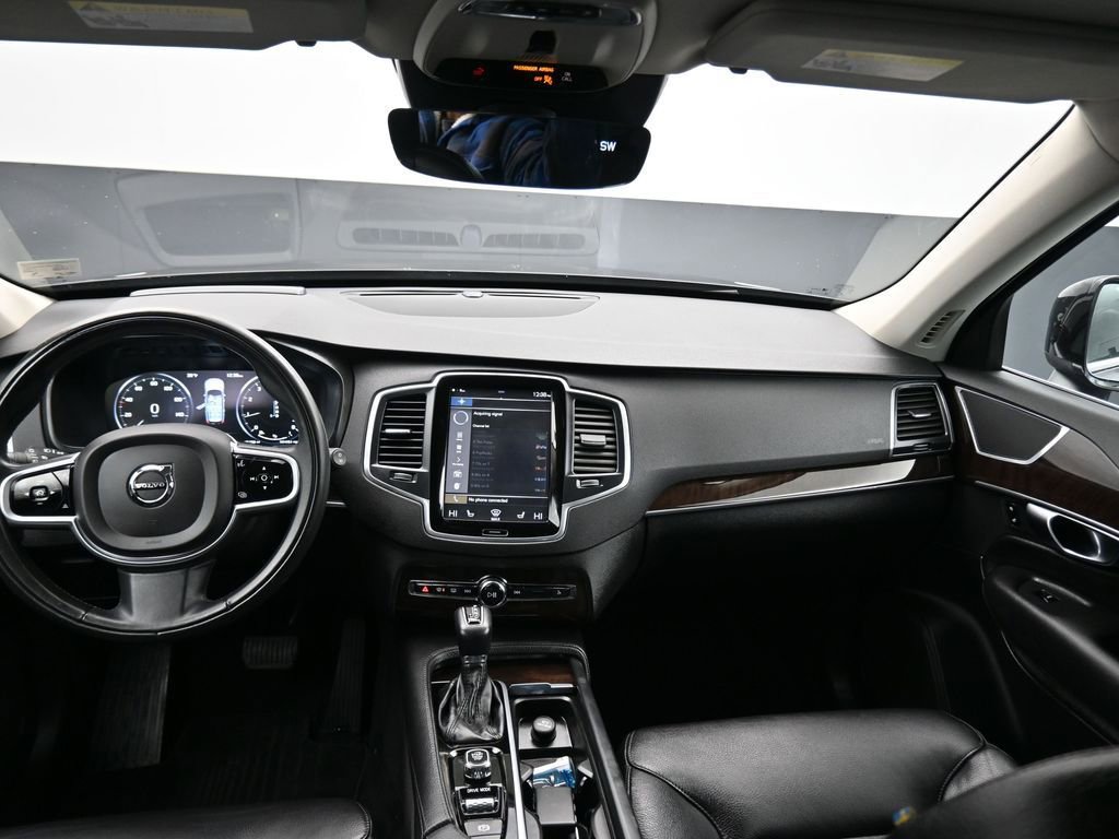 Used 2019 Volvo XC90 T6 Momentum w/ Protection Package Premier image 24