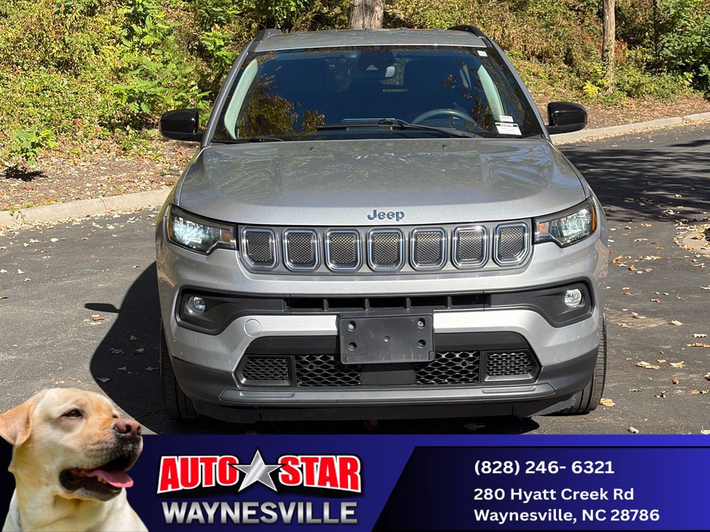 Used 2022 Jeep Compass Latitude AWD/4WD image 7