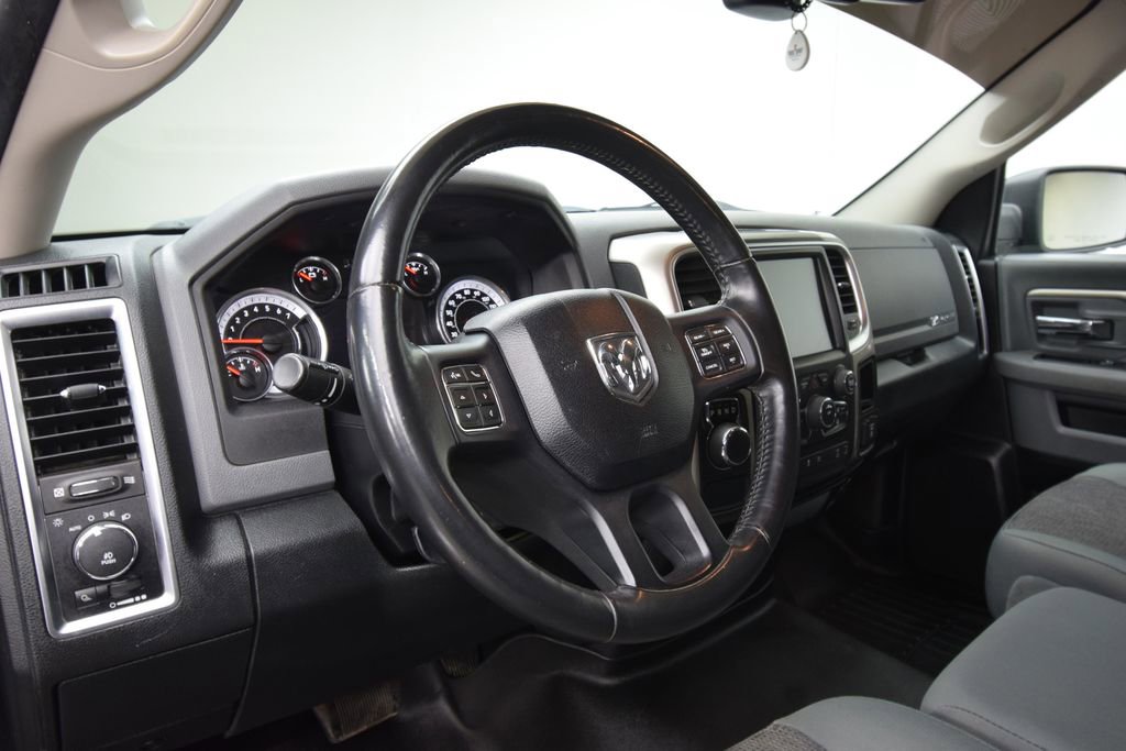 Used 2016 RAM 1500 Big Horn image 12