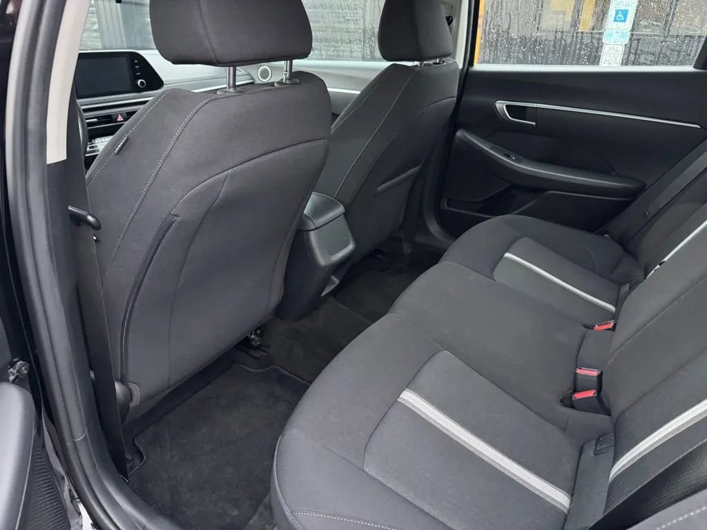 Used 2023 Hyundai Sonata SE image 6