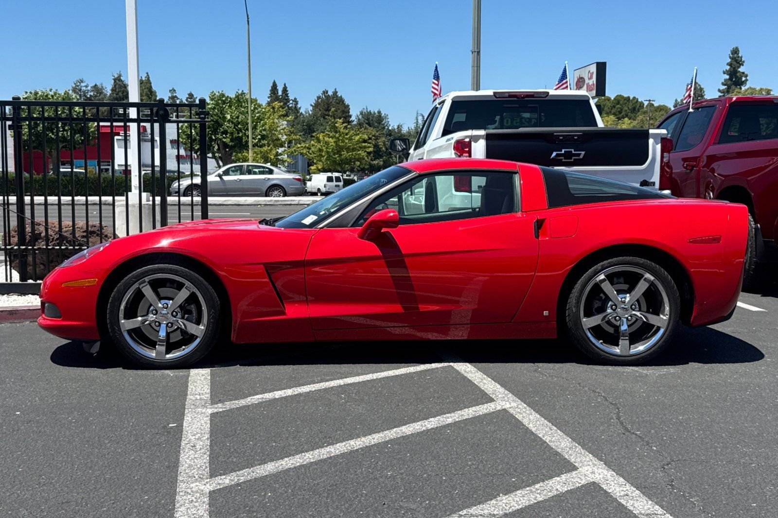 Used 2008 Chevrolet Corvette Coupe w/ Preferred Equipment Group RWD image 8