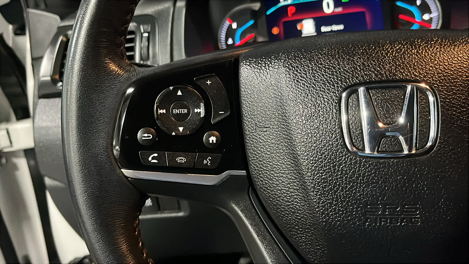 Used 2021 Honda Passport Touring image 12