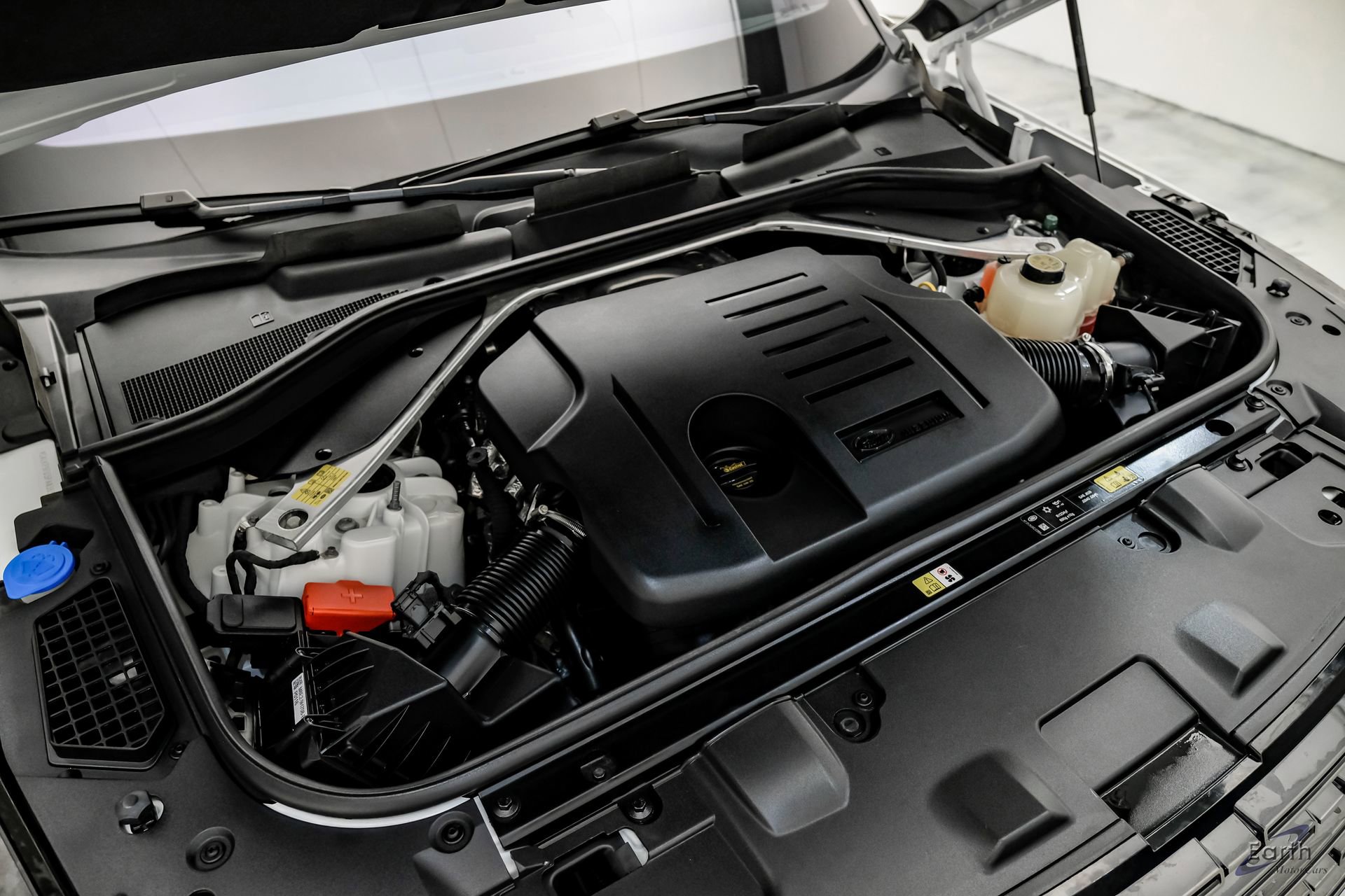 Used 2023 Land Rover Range Rover SE image 97